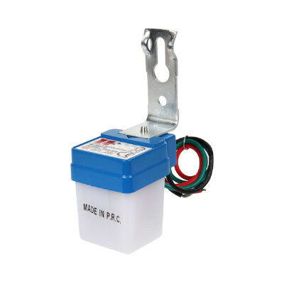 เดย์ไลท์เซ็นเซอร์ 3A HI-TEK รุ่น HEDSX0003A กำลัง 220 โวลต์ HI-TEK